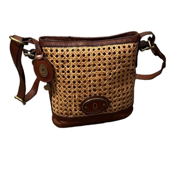 Fossil‎ Vintage Reissue Cane Wicker & Leather Bucket Crossbody Bag - Picture 3 of 13
